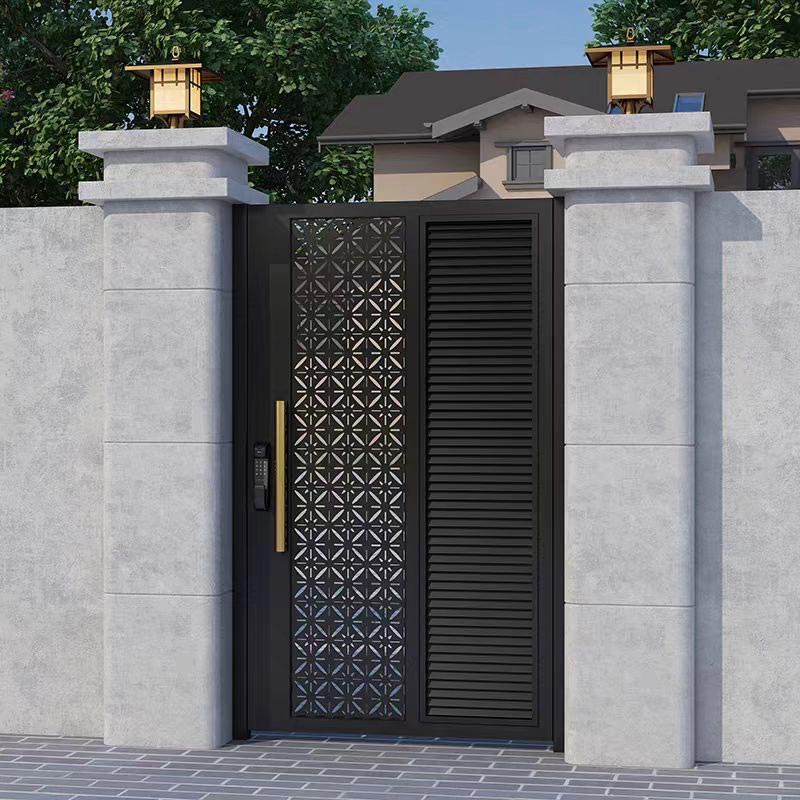 Cancello principale in rame-alluminio della villa con modanatura integrata